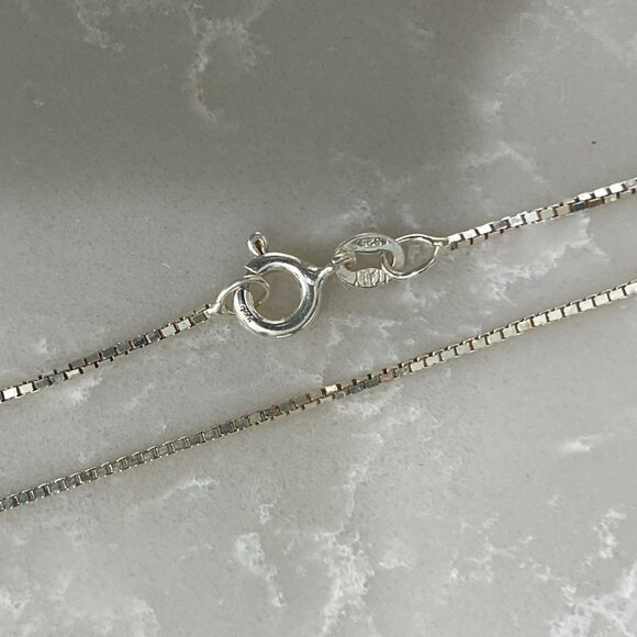 Vtg. Solid 925 Marcasite Pendant w Natural Ruby on a Solid Sterling Box Chain - Picture 6 of 16